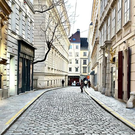 Central Stephansdom Apartment I Netflix I Self Check In Wiedeń Zewnętrze zdjęcie